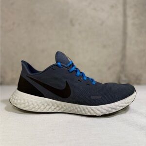 Nike Revolution 5 Midnight Blue Running Shoes